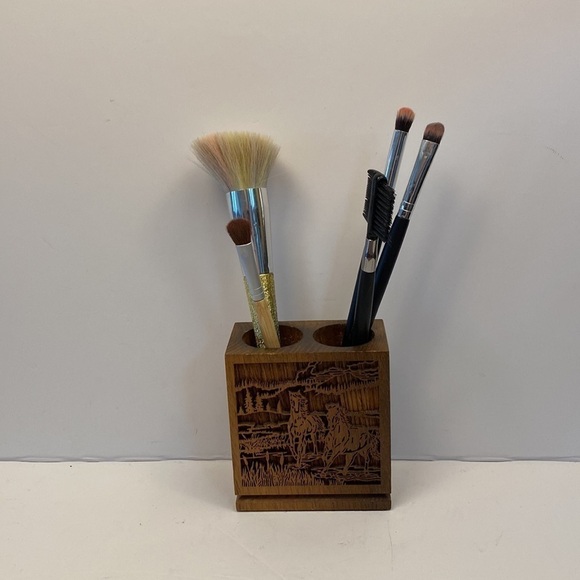 VINTAGE Lasercraft wooden pencil holder laser engraved horse pasture walnut wood - Picture 11 of 12